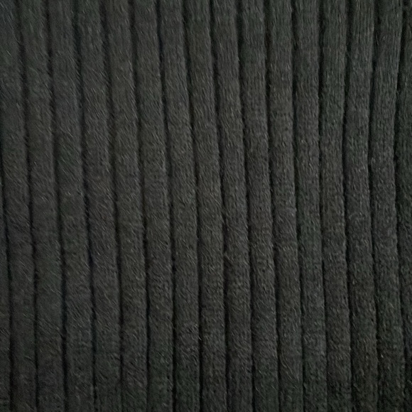 Black turtleneck sweater dress w gold chain belt - Picture 2 of 8